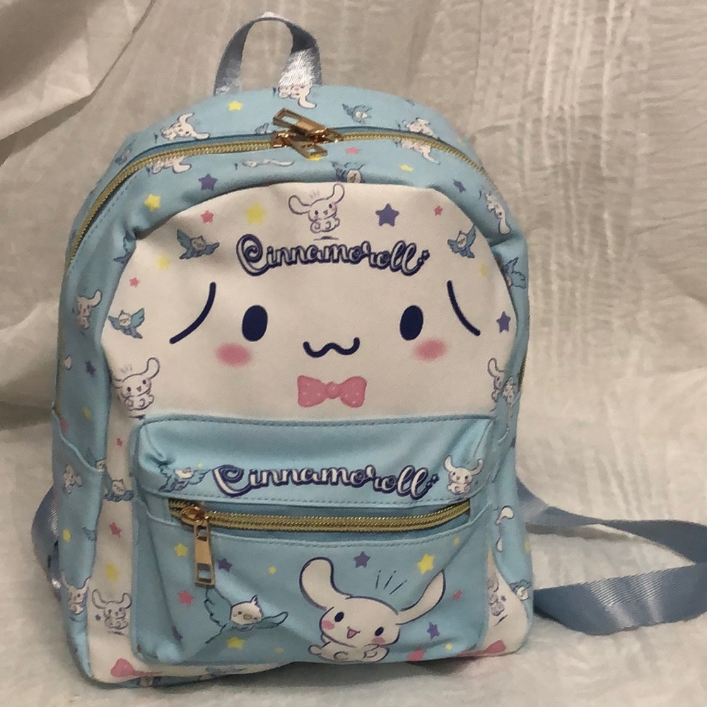 Cinnamon roll Mini Backpack